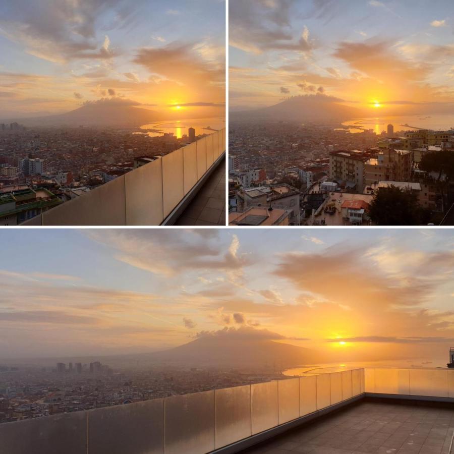 Terrazza Manu - Loft Suspended Over The City-Vomero ナポリ エクステリア 写真
