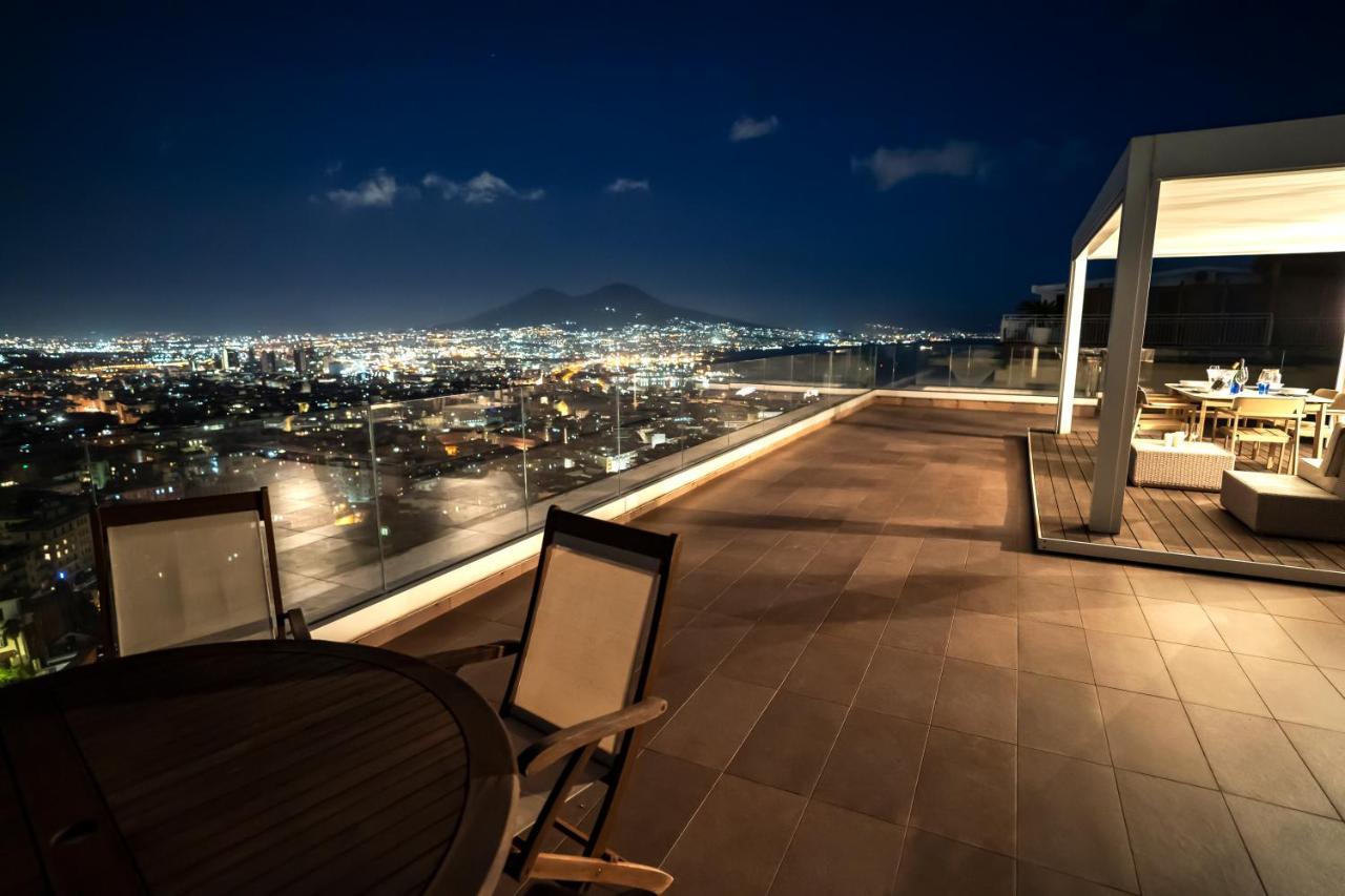 Terrazza Manu - Loft Suspended Over The City-Vomero ナポリ エクステリア 写真