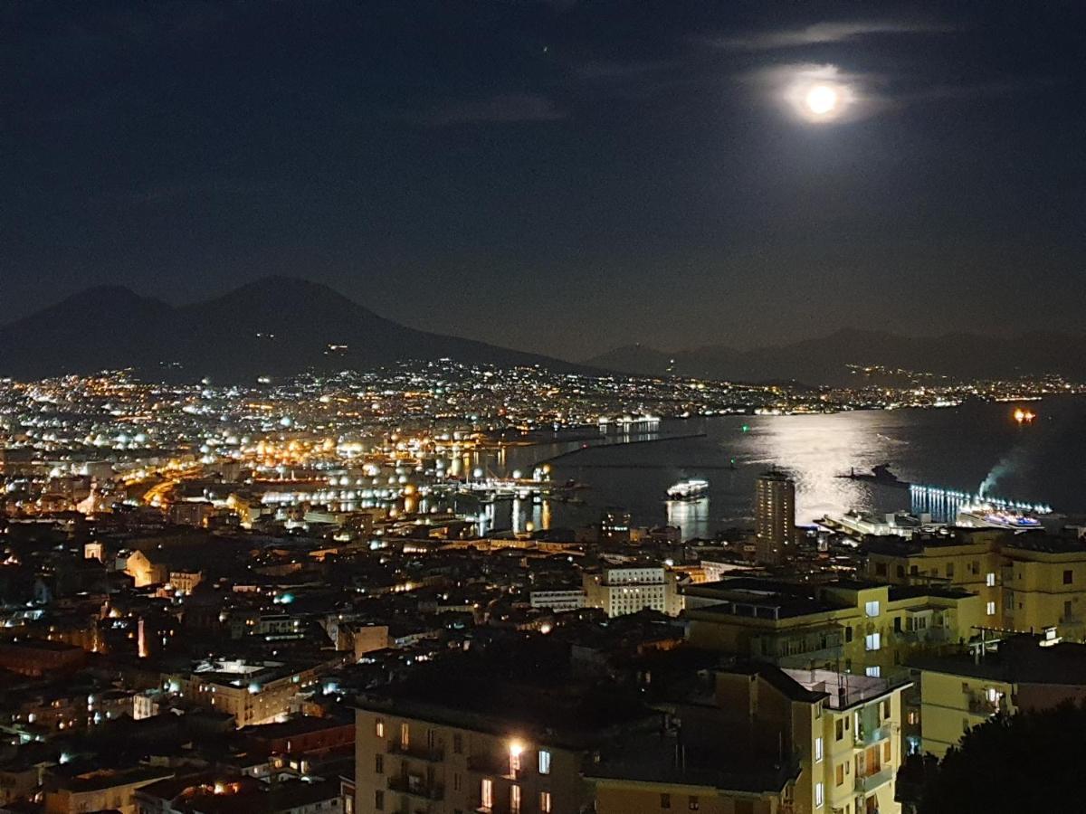 Terrazza Manu - Loft Suspended Over The City-Vomero ナポリ エクステリア 写真
